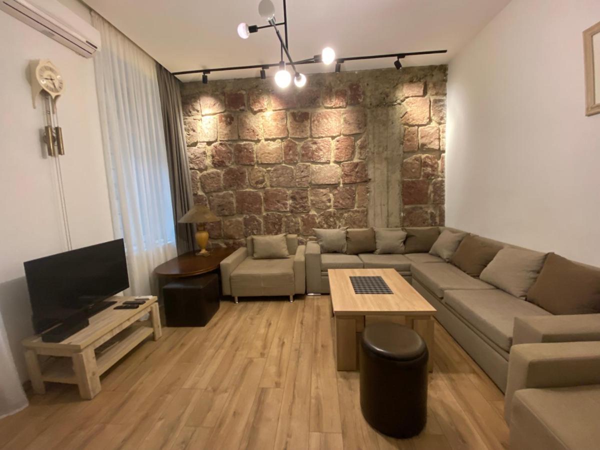 Nice Loft On Uznadze Street تبليسي المظهر الخارجي الصورة