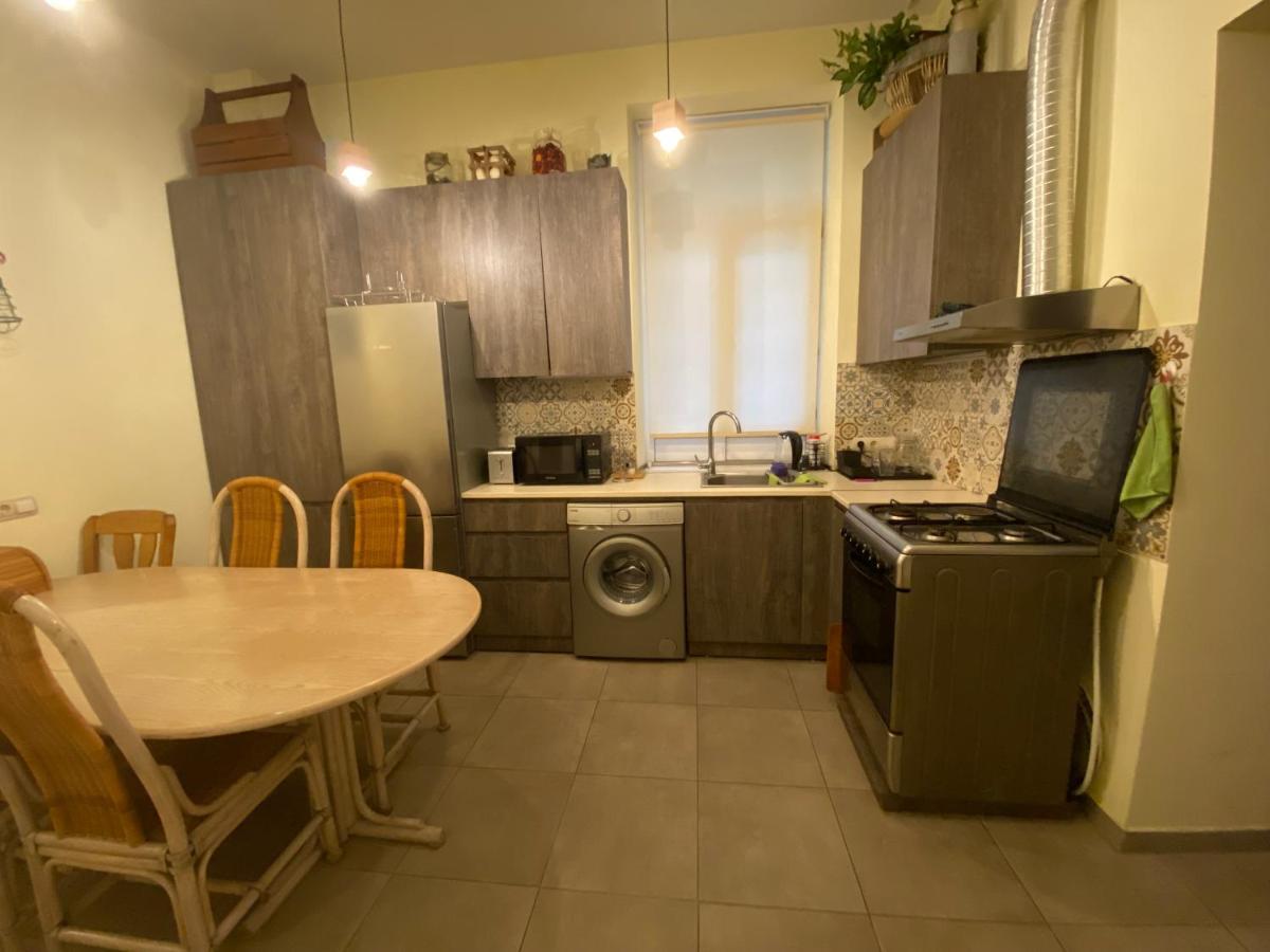 Nice Loft On Uznadze Street تبليسي المظهر الخارجي الصورة