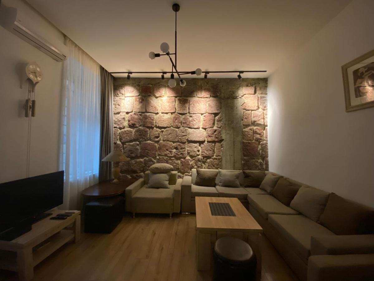 Nice Loft On Uznadze Street تبليسي المظهر الخارجي الصورة