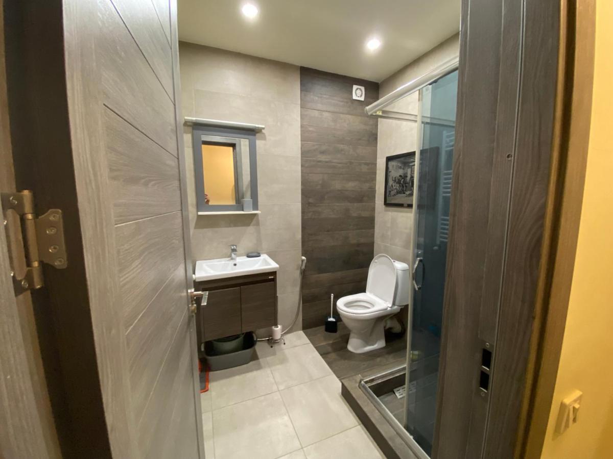 Nice Loft On Uznadze Street تبليسي المظهر الخارجي الصورة